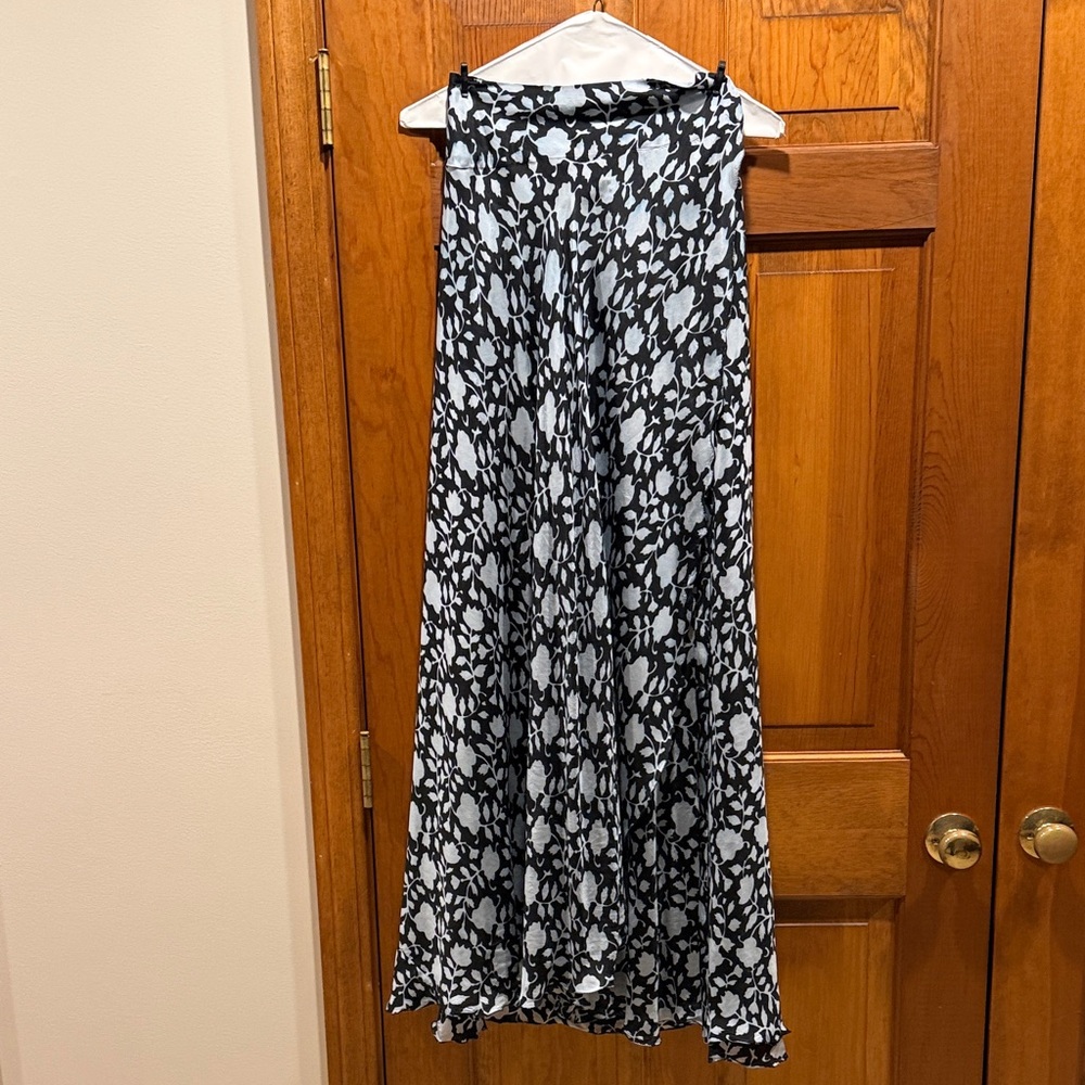 Hannah Arthwear silk wrap Black and light blue Maxi Skirt